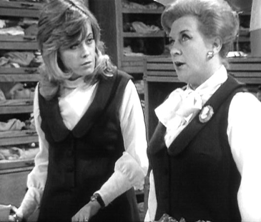 Re: CELEBRITIES IN BLOUSES 146-re--celebrities-in-blouses.jpg