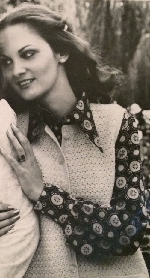 Re: MY FAVOURITE BLOUSE PICS 3995-re--my-favourite-blouse-pics.jpg