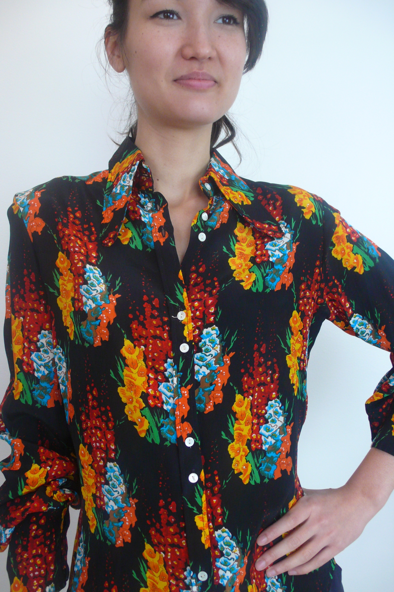 Re: MY FAVOURITE BLOUSE PICS 8719-re--my-favourite-blouse-pics.jpg